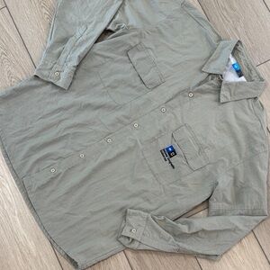 National Geographic Endeavor Lindblad Expeditions LS Button Down Safari size L